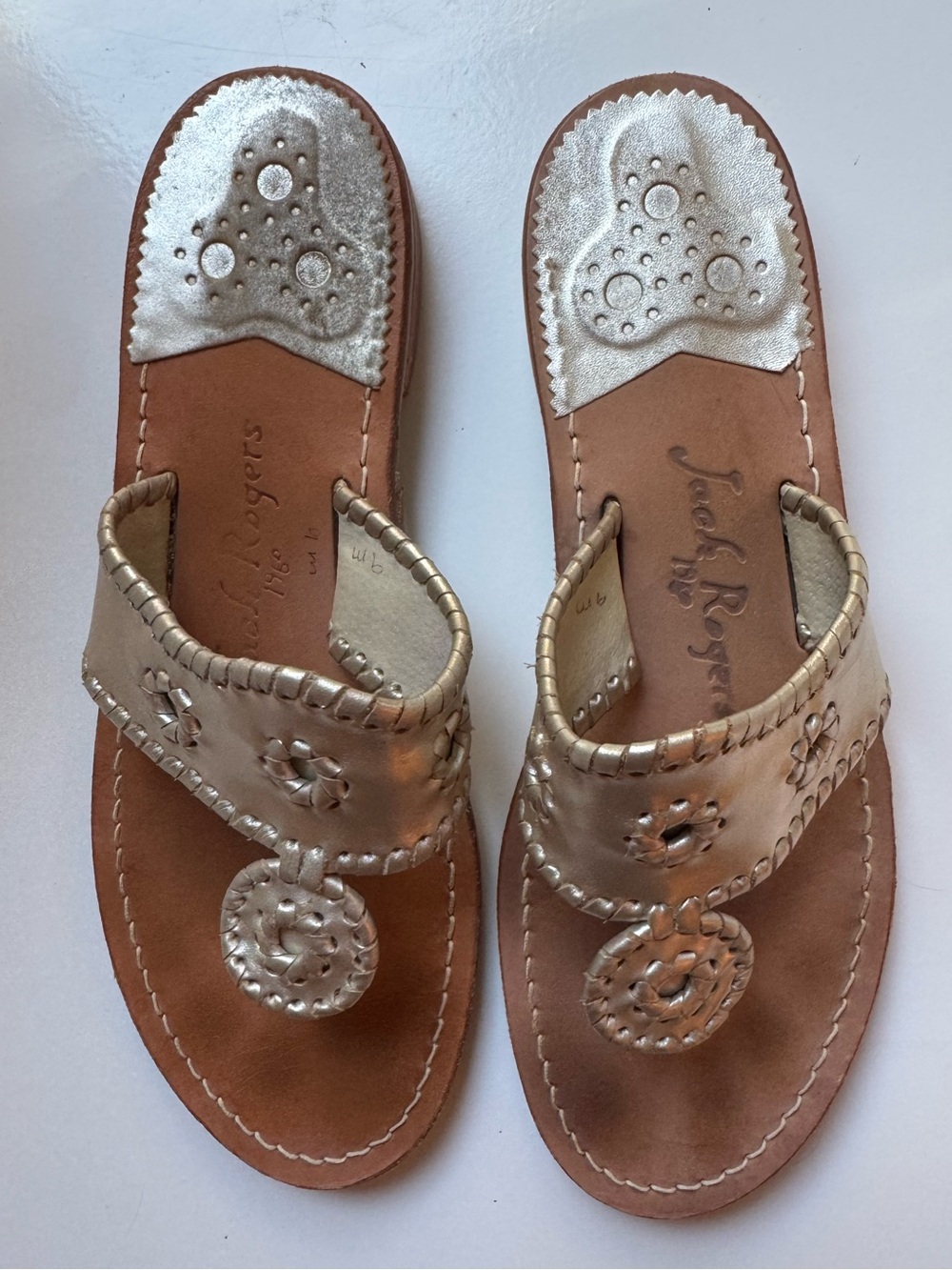 Jack Rogers Women’s Metallic Gold Leather Thong Sandals